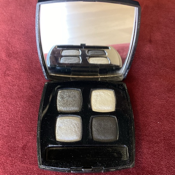 Chanel Les 4 Ombres Eyeshadow Palette - Black silver white gray new - Picture 2 of 5